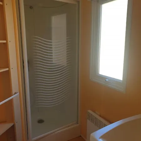 مكان تخييم Camping L'adrech Saint-André-les-Alpes