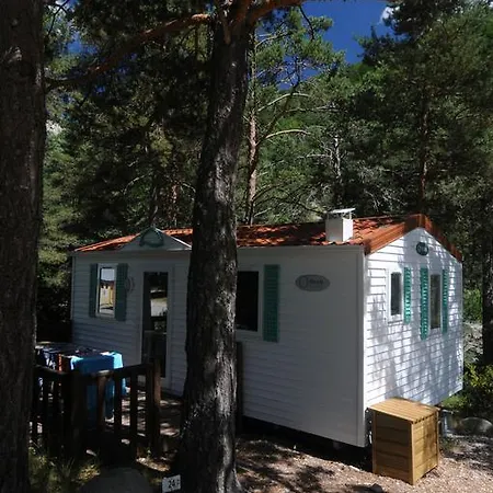 Camping L'adrech 2*